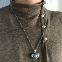 Indlæs billede til gallerivisning 925 Sterling Silver Ladies Vintage Pendant Necklace Fashion Love Heart Openable Pendant Heart Shaped Female Jewelry  Handmadebynepal   