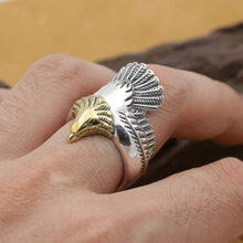 Cargar imagen en el visor de la galería, New S925 pure silver jewelry Thai silver domineering golden eagle head personalized flying eagle ring solid 925 silver man ring  Handmadebynepal   