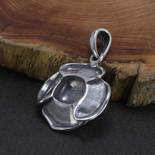 Afbeelding in Gallery-weergave laden, Sterling Silver 925 Rose Vintage Pendant Men &amp; and Women &amp; Lucky Eye Necklace Fashion Men &amp; Jewelry  Handmadebynepal   