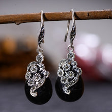 Carica l&#39;immagine nel visualizzatore di Gallery, Vintage Dangling Earrings Real 925 Sterling Silver Jewelry Natural Garnet Red Stone Carved Flower Drop Shaped Earrings for Women  Handmadebynepal Black Agate  