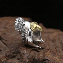 Afbeelding in Gallery-weergave laden, handmadebynepal 925 Silver Men Unique Big Rings Golden Eagle Head Vivid Open Ring for Men Rock Punk Animal Jewelry  Handmadebynepal   