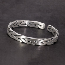 Laden Sie das Bild in den Galerie-Viewer, Heavy Solid 999 Pure Silver Twisted Bangles For Men Women Handcrafted Viking Armband Man Cuff Bangles  Handmadebynepal   