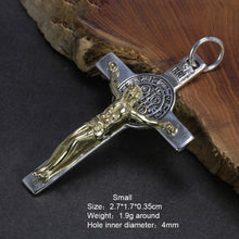 Laden Sie das Bild in den Galerie-Viewer, Real 925 Sterling Silver Catholic Cross Pendant Amulet Necklace Jesus Christ Jewelry for Men and Women  Handmadebynepal Small  