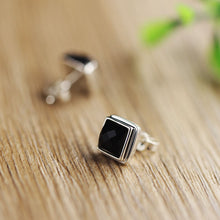 Indlæs billede til gallerivisning Real Solid 925 Sterling Silver Square Stud Earrings For Men With Natural Faceted Black Onyx Stone Simple Jewelry  Handmadebynepal   